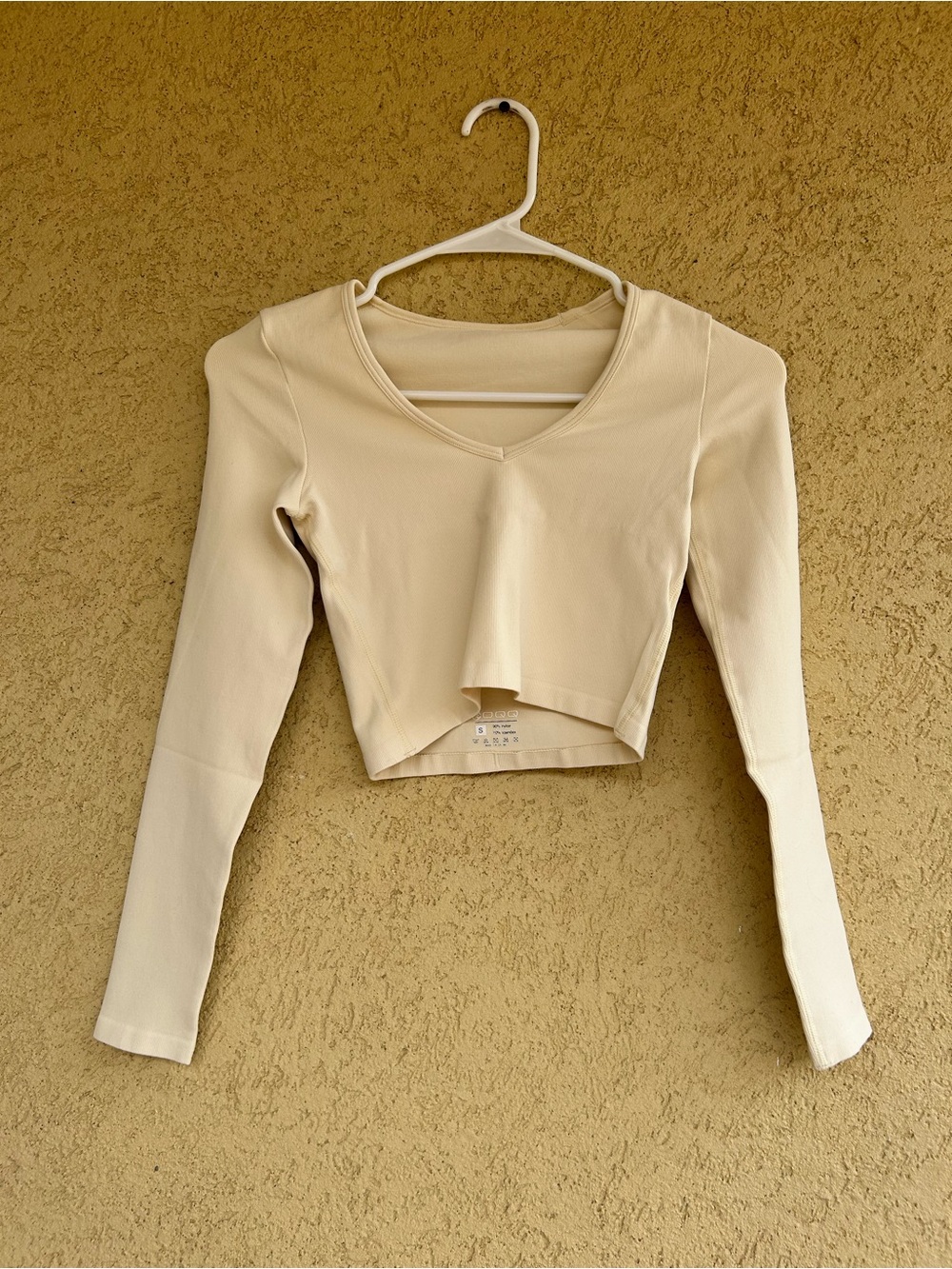 OQQ V-Neck Long Sleeve Pale Yellow Cropped Top NWOT